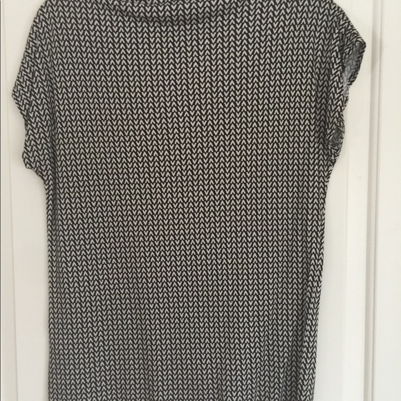 SALE!! Reiss Top - Picture 3 of 8